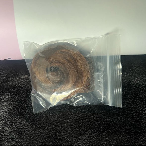 NIOB** Light Brown 20” Human Hair Ponytail Has Never Been Removed From Box / Bag - Picture 5 of 8